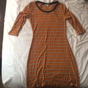 🍁🔥🍁Fall orange black and white striped dress